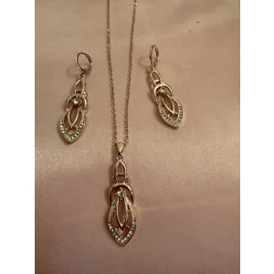 Earrings & necklace set/ gold tone