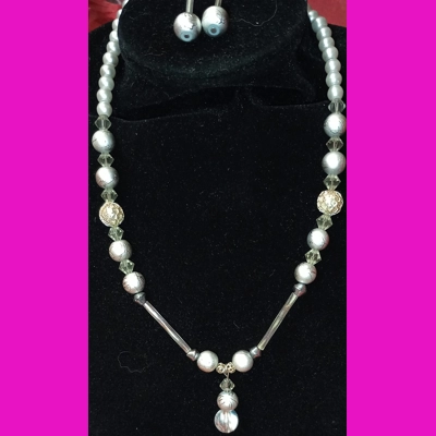 16" Grey Pearl Necklace