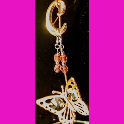 L.Pink/Peach Glass Earrings