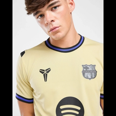Nike FC Barcelona 2025-26 Away Shirt