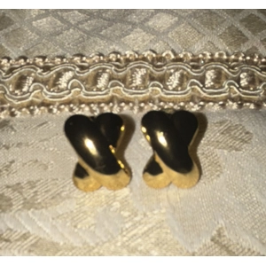 Gold Tone Kiss Earrings
