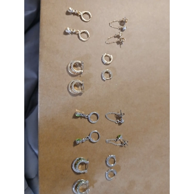 Lot of Earrings (White and Green)