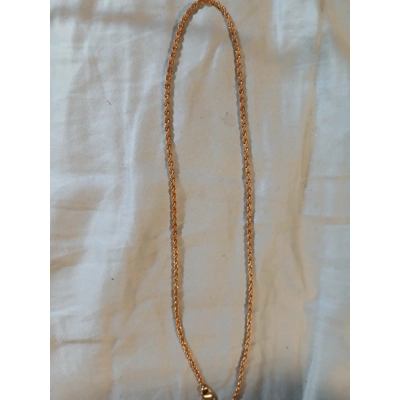 Gold-Tone Rope Chain Necklace – Classic & Versatile