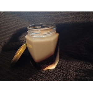 Vanilla Gelato and Waffle cone