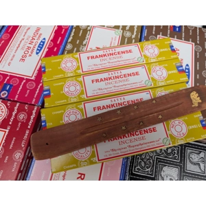 4 Packs of Satya 15g Frankincense Incense plus 1 holder