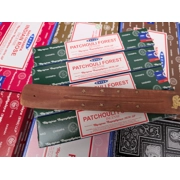 4 Packs of Satya 15g Patchouli Forrest Incense plus 1 holder