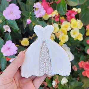 Elegant Wedding Dress Cookies