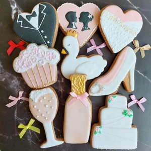 Elegant Hand-Decorated Wedding Cookies
