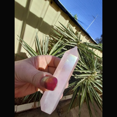 Rose quartz generator