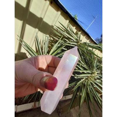 Rose quartz generator