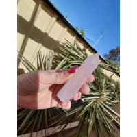 Rose quartz generator