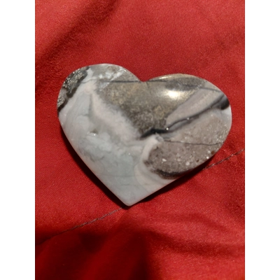 Carribean calcite heart