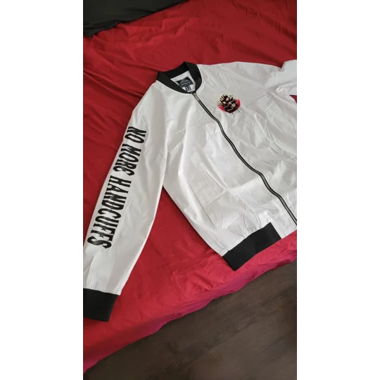 Water-resistant jacket