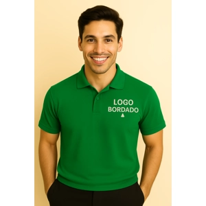 Tipo Polo hombre Dry Fit color verde oscuro Logo Bordado
