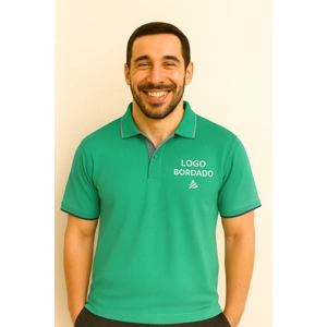 Tipo Polo hombre Waf Fit color jade Logo Bordado