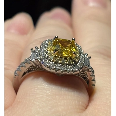 Sterling Silver Champagne &. Clear Zircon Ring