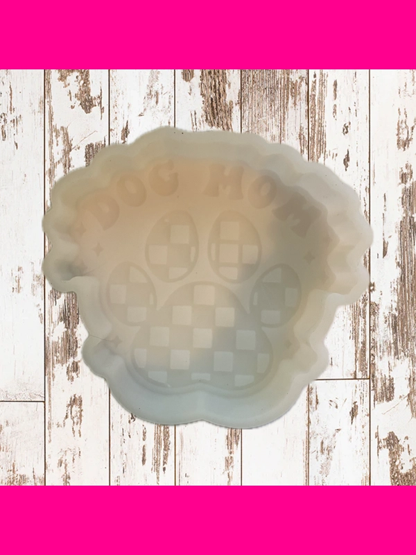 Dog Mom Checkered Freshie