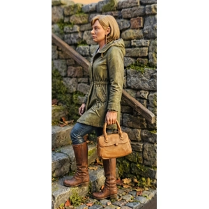 Lady Walking Up Steps Figure 16mm Scale