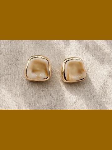 Amberley Earrings (Ivory)