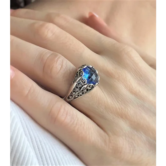 Filigree Art Blue Quartz Gemstone Women Silver Cocktail Ring