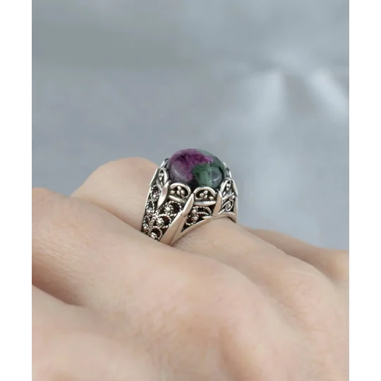Filigree Art Ruby Zoisite Gemstone Women Silver Cocktail Ring