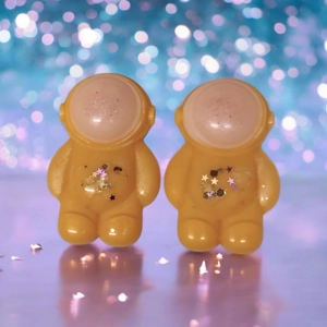 Magnolia Blush Wax Shape