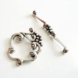 Grape Vine Toggle Clasp Antique Silver  41x5mm (2)