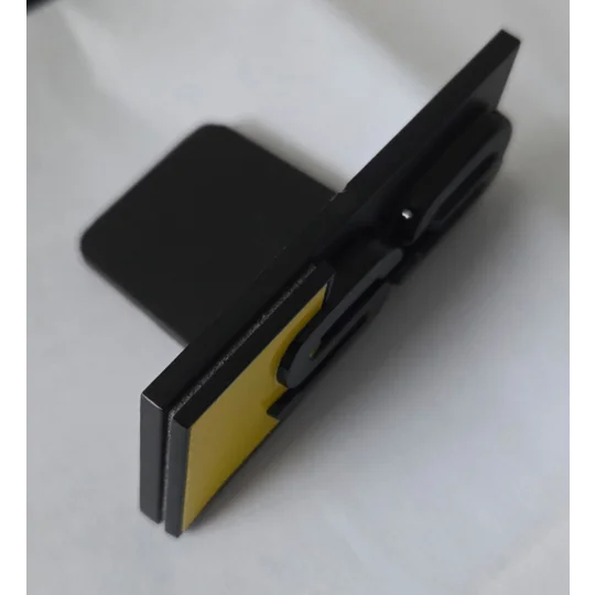 S3 GRILL BADGE YELLOW 70mm x 22mm