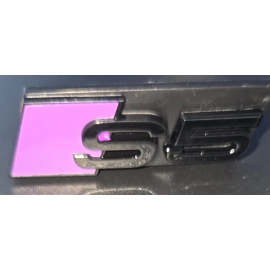 S5 GRILL BADGE PURPLE 70mm x 22mm