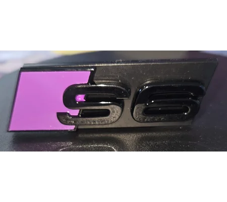 S6 GRILL BADGE PURPLE 70mm x 22mm