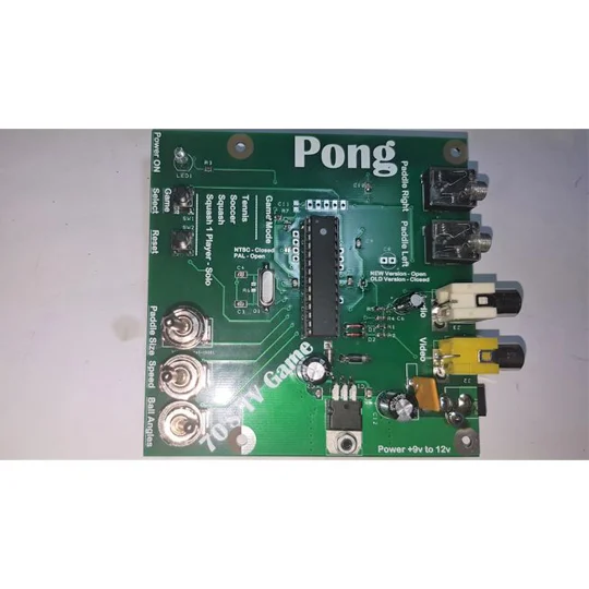 Classic 70's Pong Game