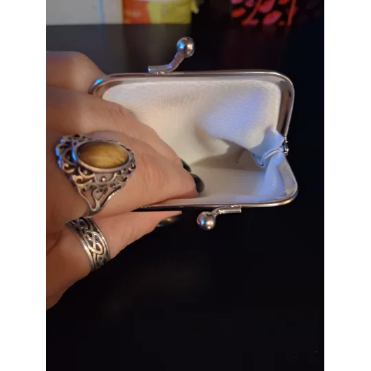 COOL SKULL COIN PURSE - 1 AVAILABLE
