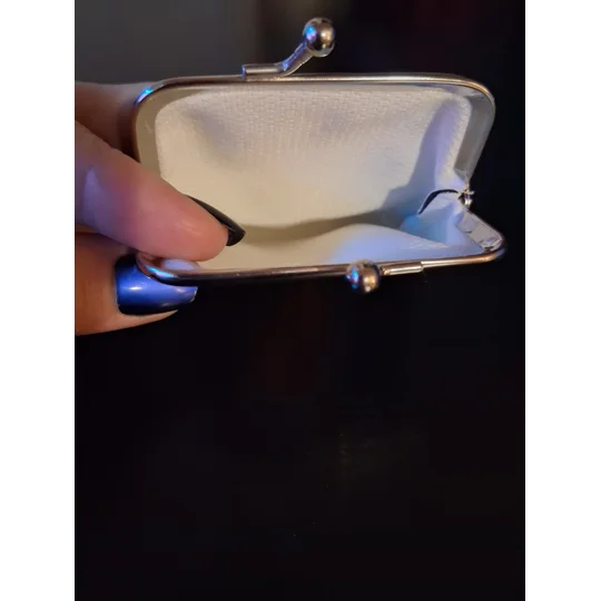 UNKNOWN COIN PURSE - 1 AVAILABLE