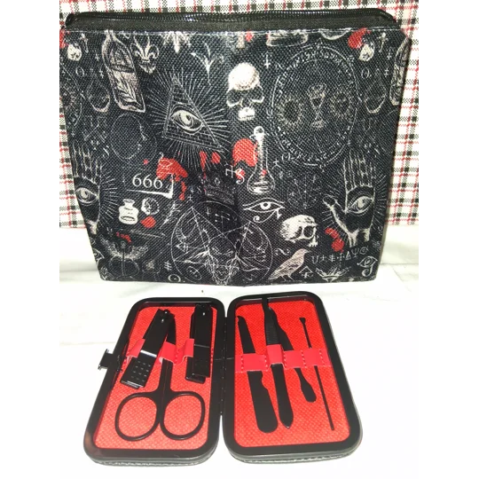 WITCHY MAKEUP BAG - 1 avail