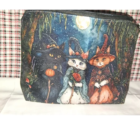 WITCHY CATS MAKEUP BAG - 1 avail