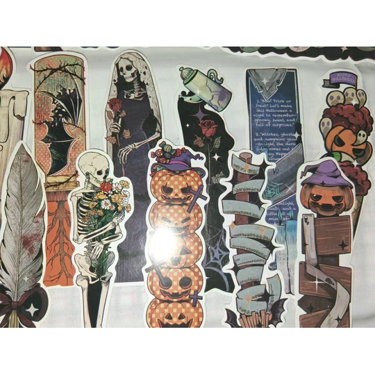 SPOOKY HALLOWEEN BOOKMARKS