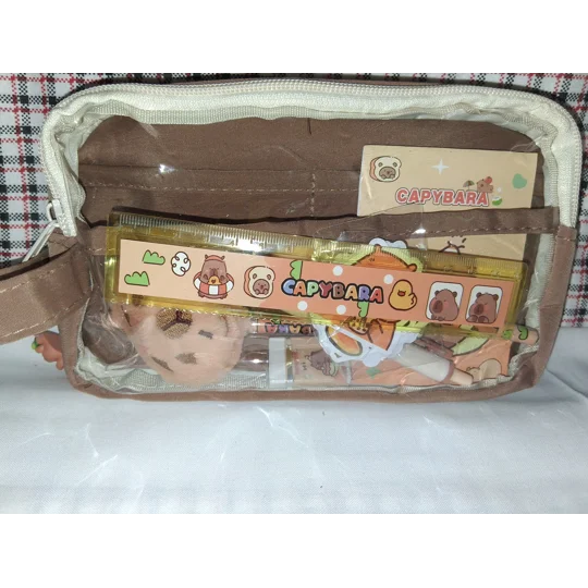 CAPYBARA GIFT SET - 1 AVAILABLE