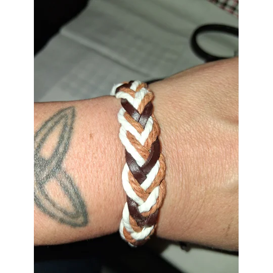 ADJUSTABLE PLEATHER BRACELETS - 1 each avail