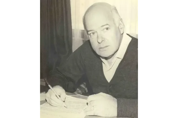 Enrique Bunster