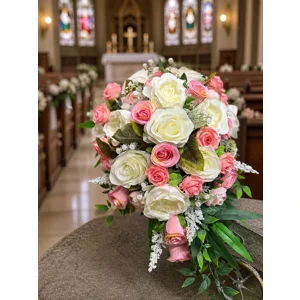 Pink bridal teardrop bouquet