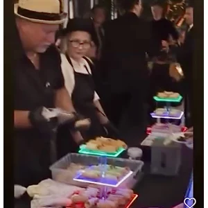 Stationary Cannoli Station