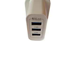 SOLMA UK 3-Port USB Charger 3.1A Fast Charging Plug with Display White New