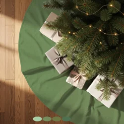 Green Tree Skirt: Christmas Holiday Decor