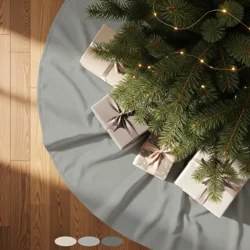 Gray Cotton Tree Skirt: Christmas Holiday Decor