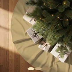 Tan & Cream Tree Skirt: Christmas Holiday Decor