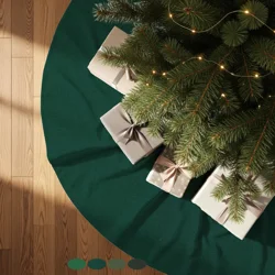 Dark Green Tree Skirt: Christmas  Holiday Decor