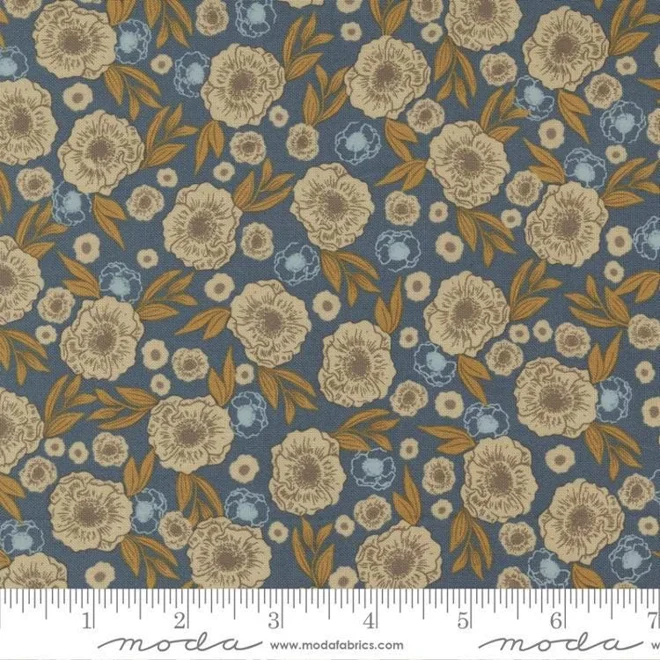 Additional Image for Rustic Blue Cottage Floral Table Runner