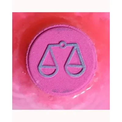 Box of 2 Zodiac Bath Fizzers with Horoscope - Libra