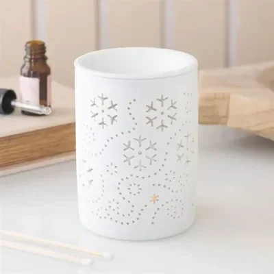 White Snowflake Cut Out Oil Burner and Wax Warmer