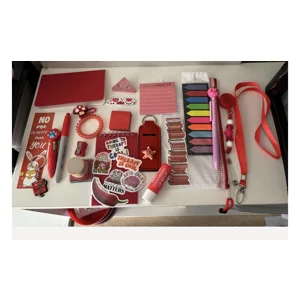25 item mystery bundle